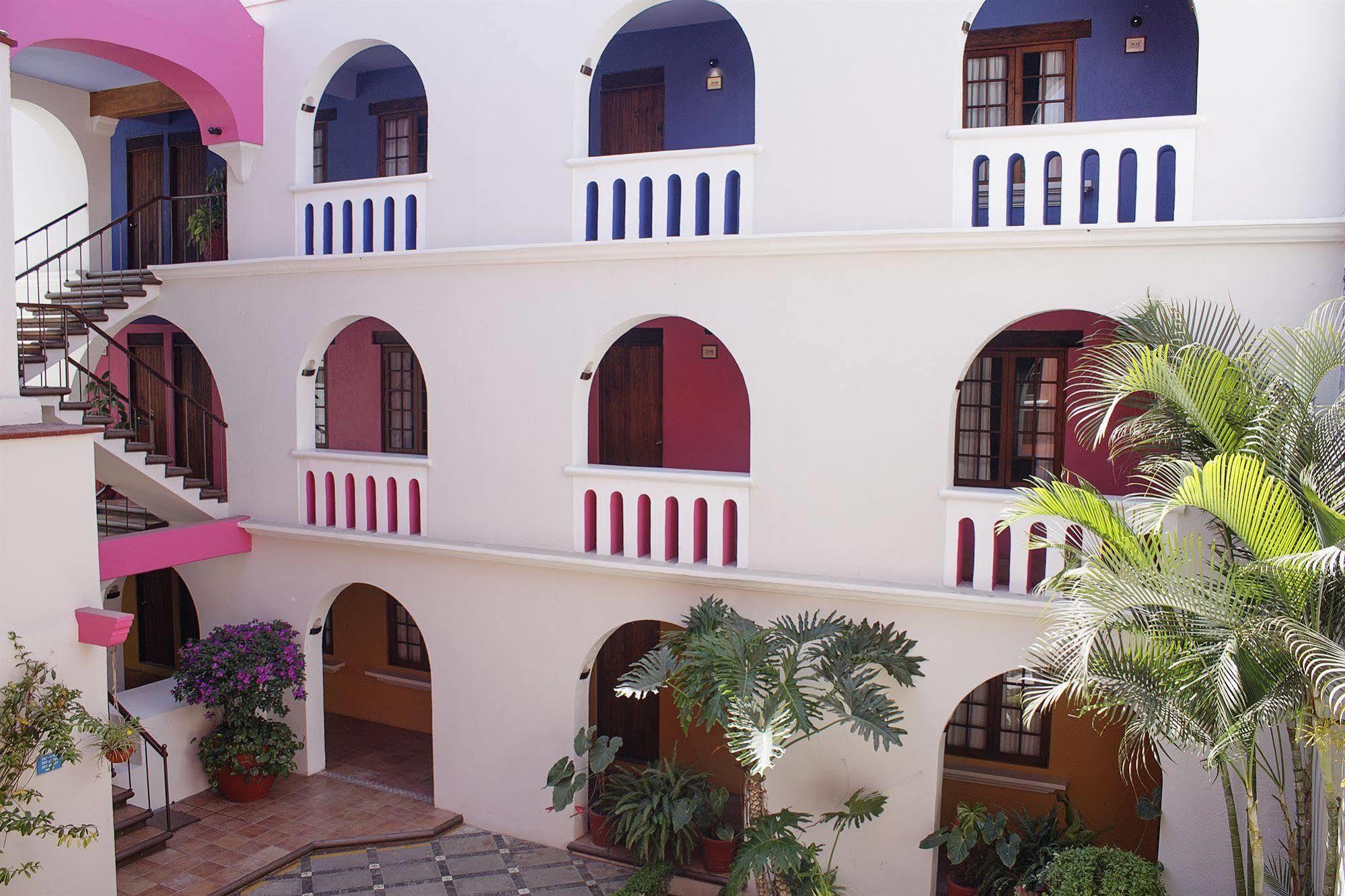 Hotel Trébol Oaxaca Kültér fotó